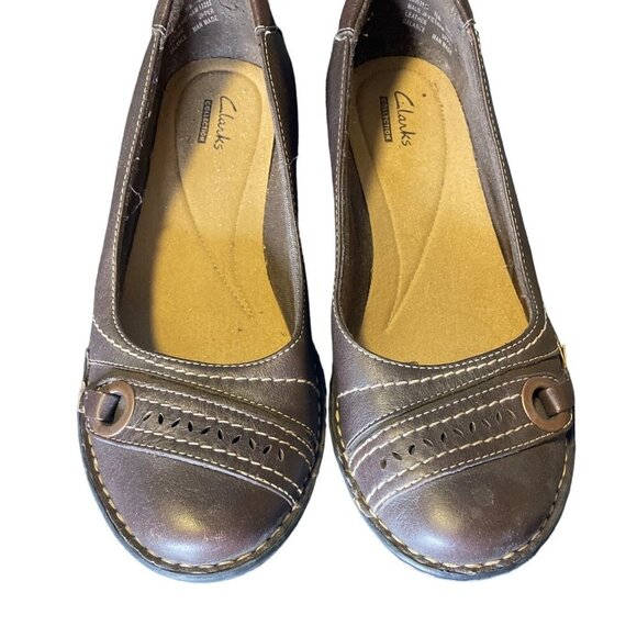 Clarks Collection Brown Leather Slip On Round Toe Shes Sz 7.5 - Picture 3 of 9